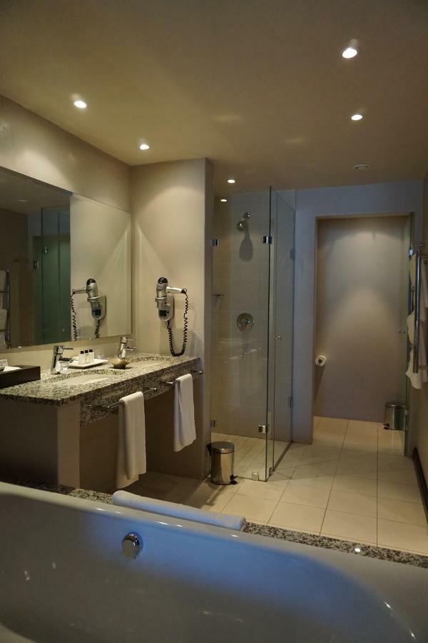 Chapmans Peak Beach Hotel Hout Bay Esterno foto